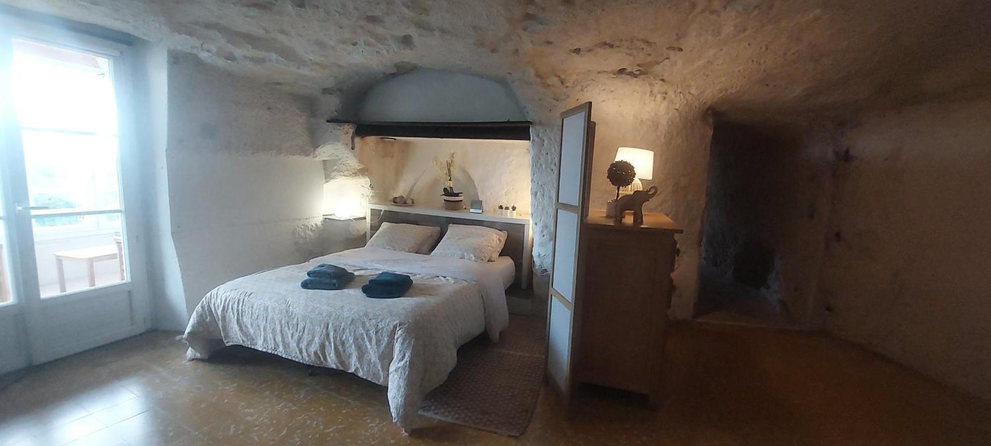 Troglo Entre Caves Et Chateaux Монлуи-сюр-Луар Экстерьер фото